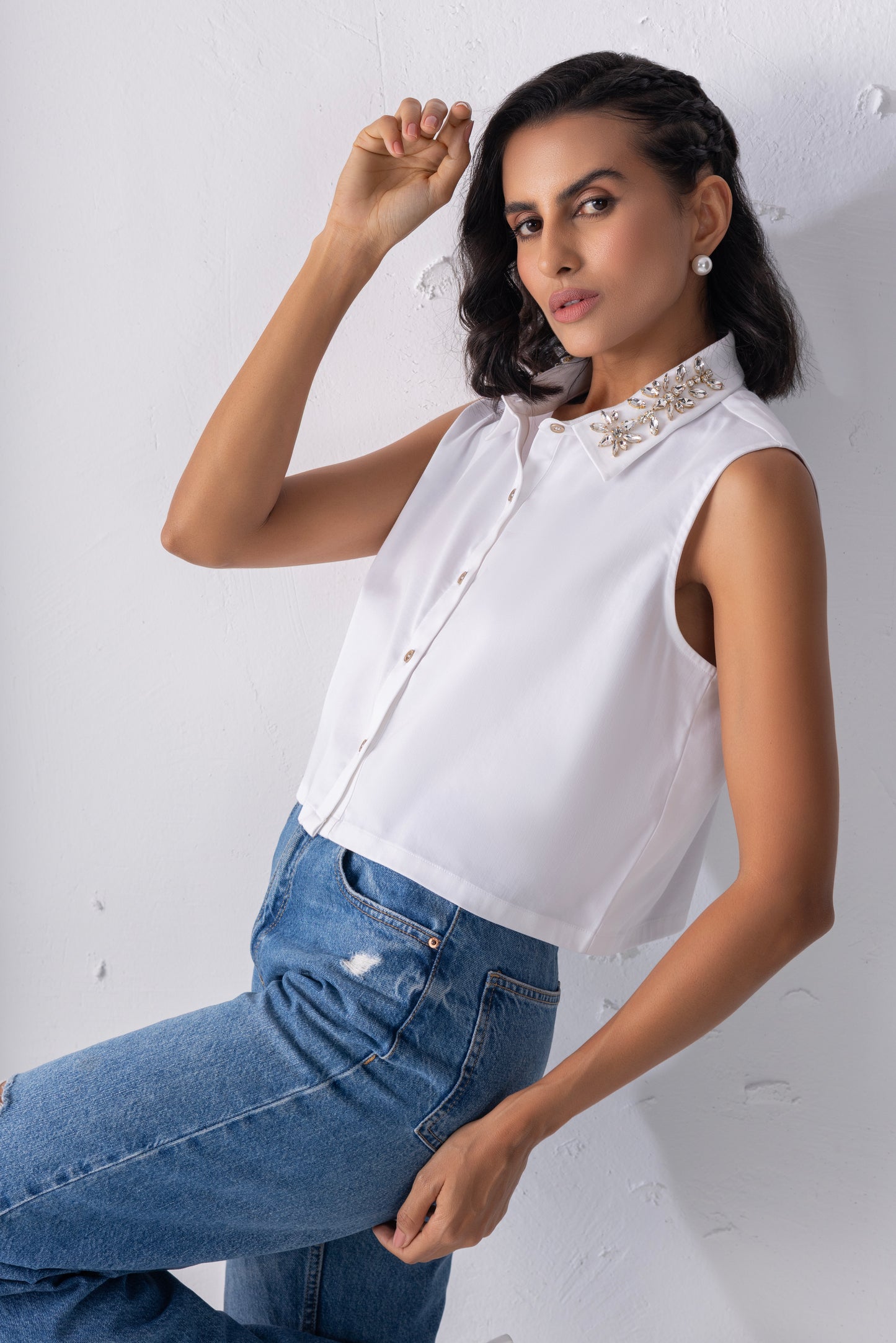 The Silver Embellished Collar